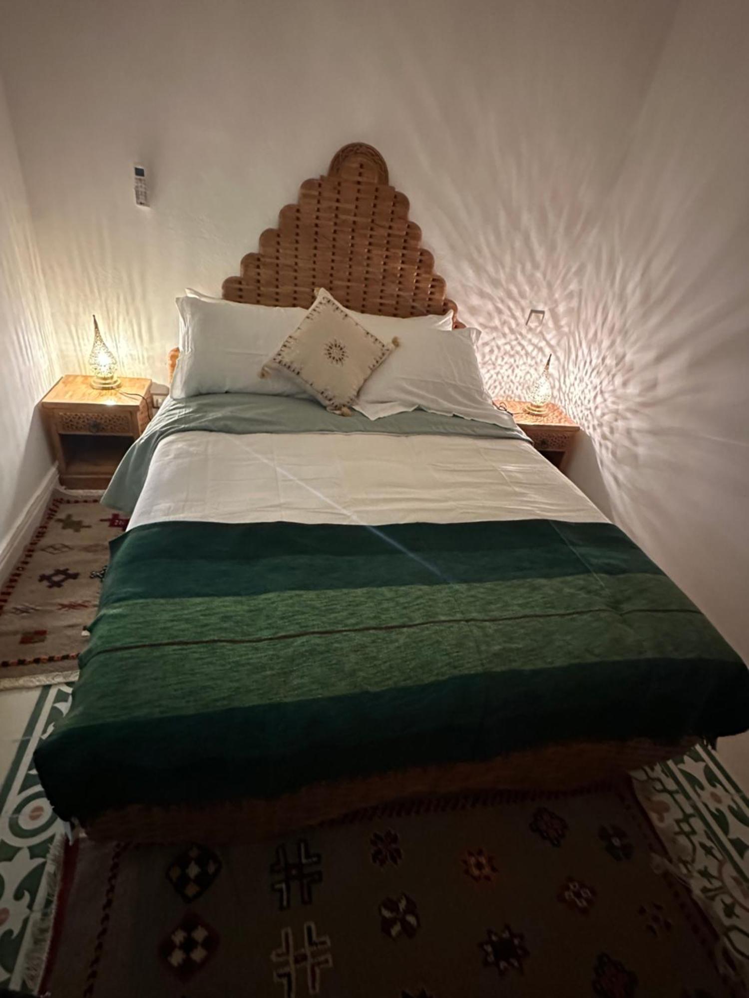 Dar Al Mansoura Riad เชฟชาอูน ภายนอก รูปภาพ